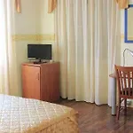Bellevue Szálloda 3*